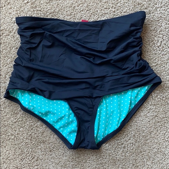 High waisted Guess bikini bottoms size Medium - Picture 1 of 4